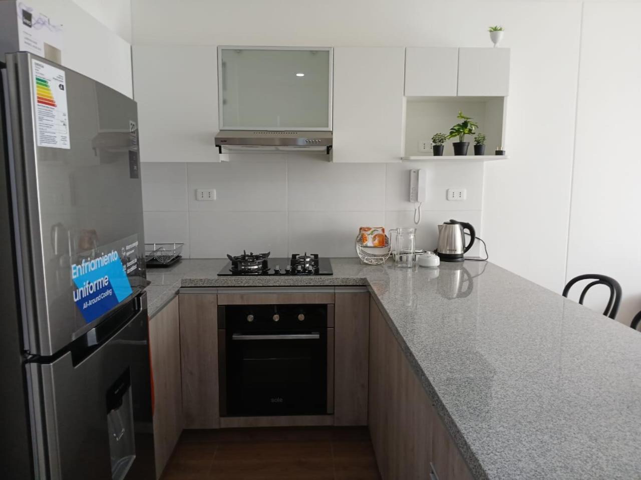 Apartamento Elegante, Departamento Privado Con Cochera Lima